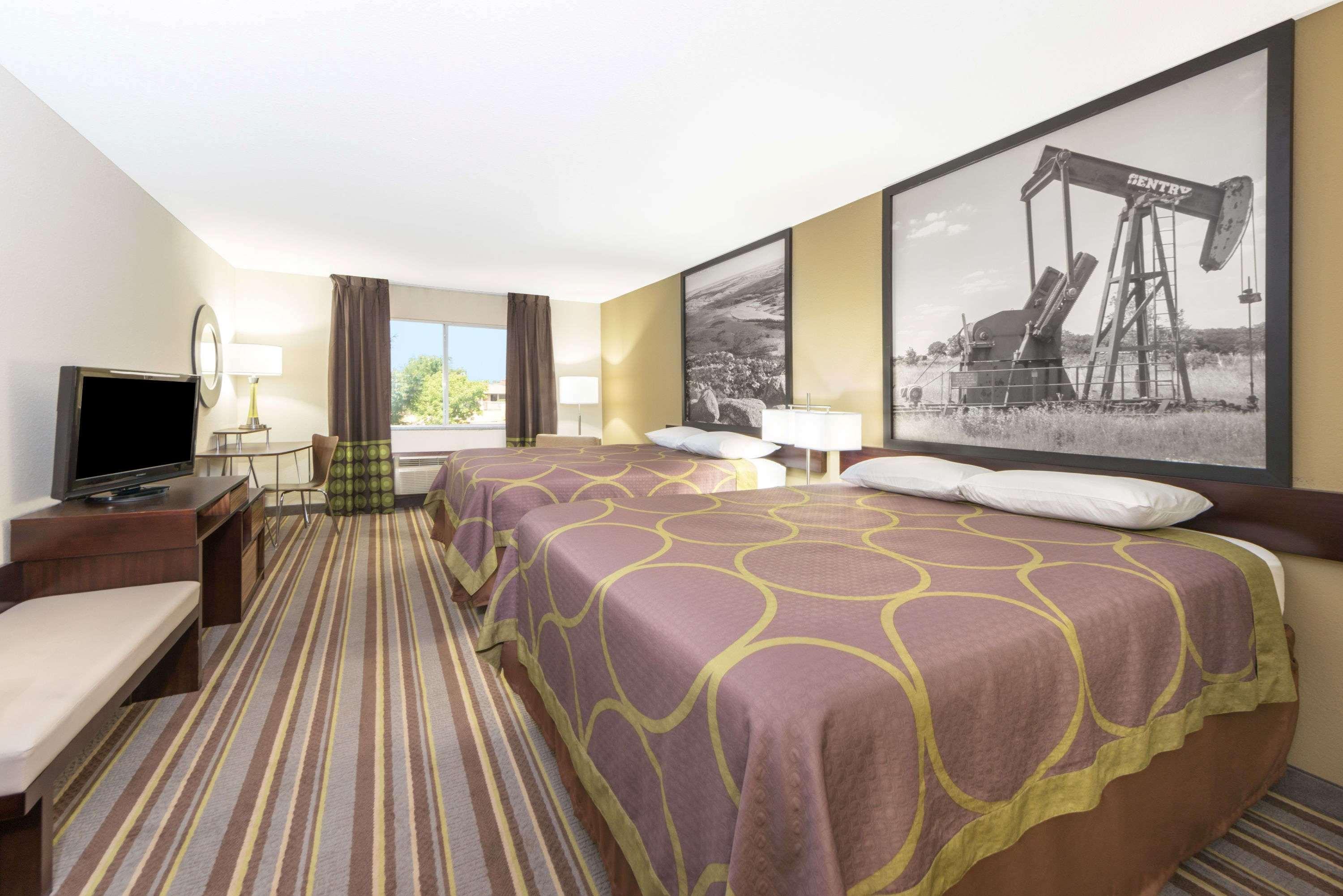 Super 8 By Wyndham Perry Otel Dış mekan fotoğraf